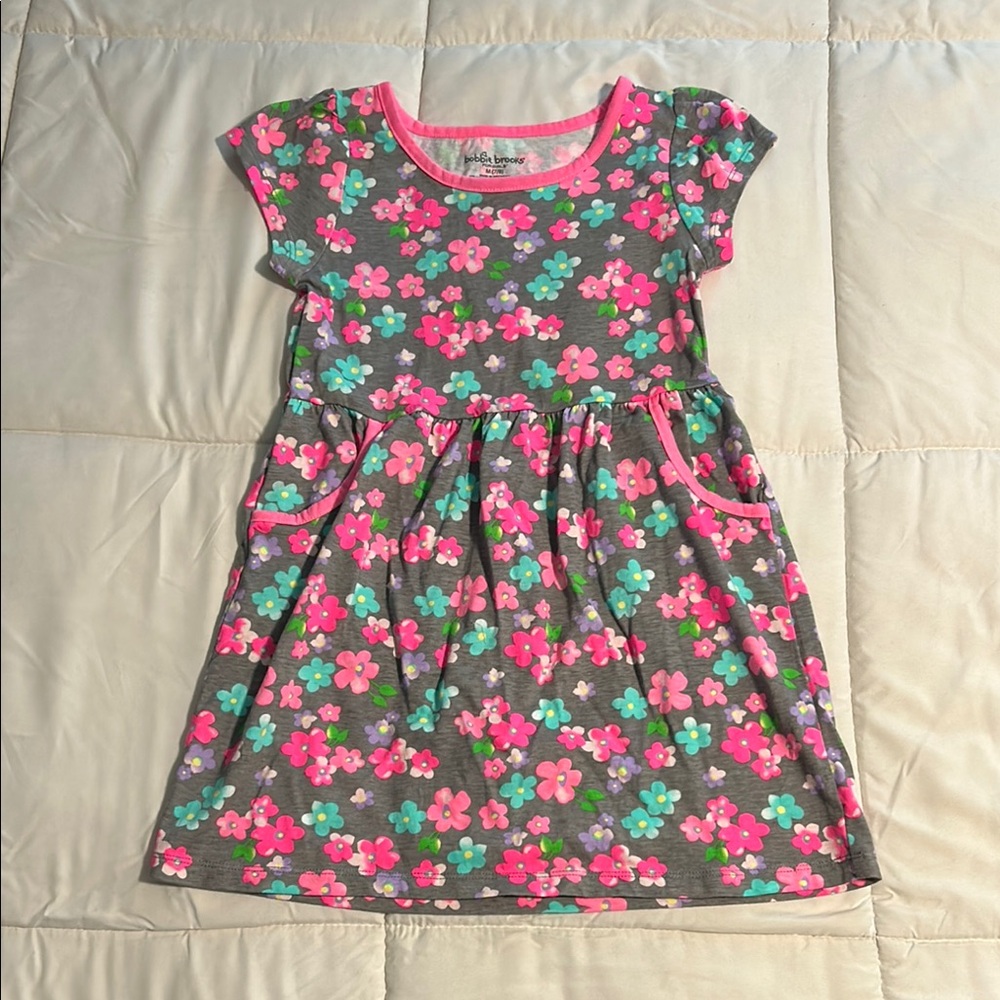 Bobbie Brooks Gray and Pink Floral Short Sleeve Dress NWOT